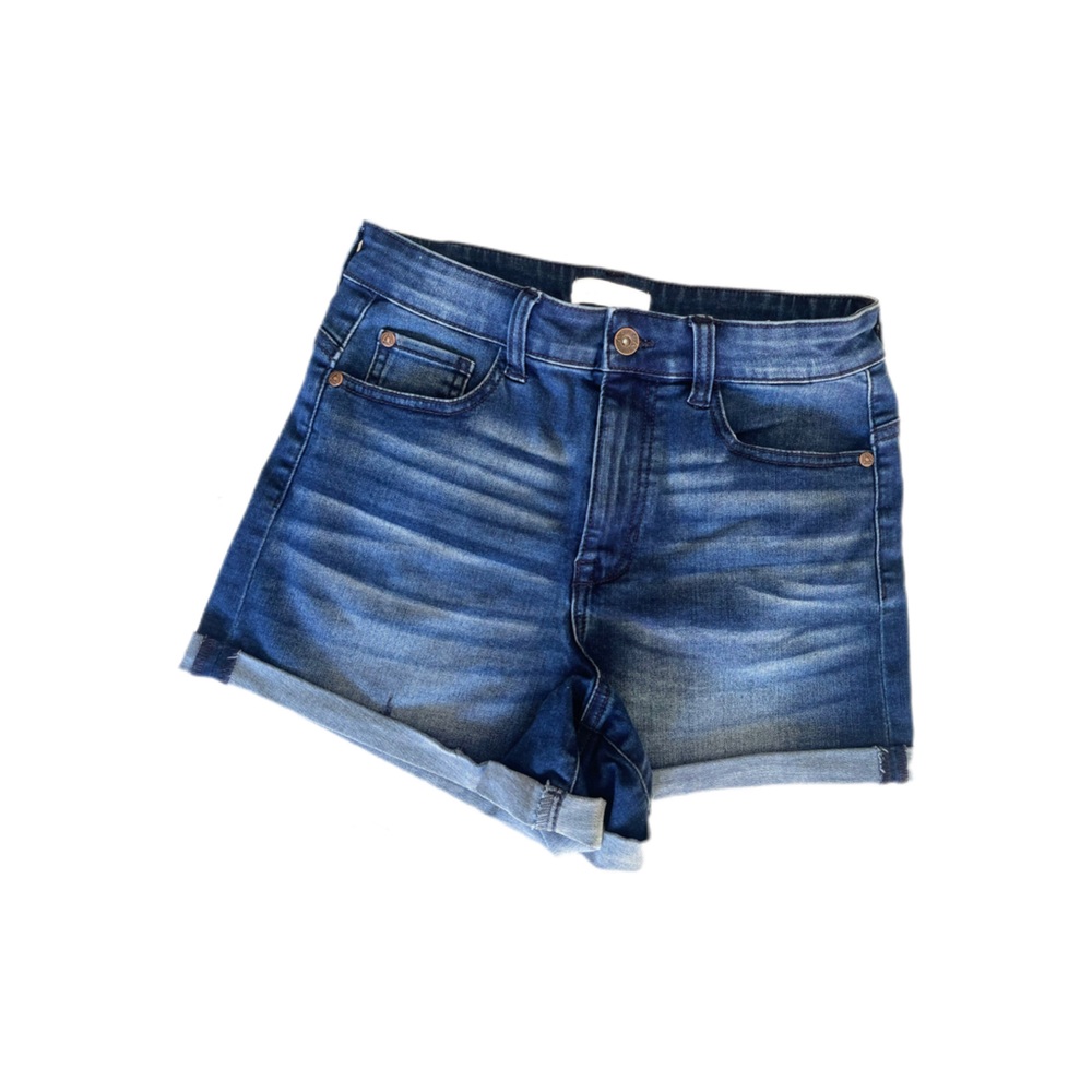 NWOT blue denim shorts